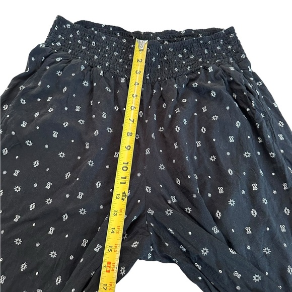 Torrid Pants Womens Black Print Wide Leg Plus Trousers Flowy Pockets size 1R - Picture 14 of 17
